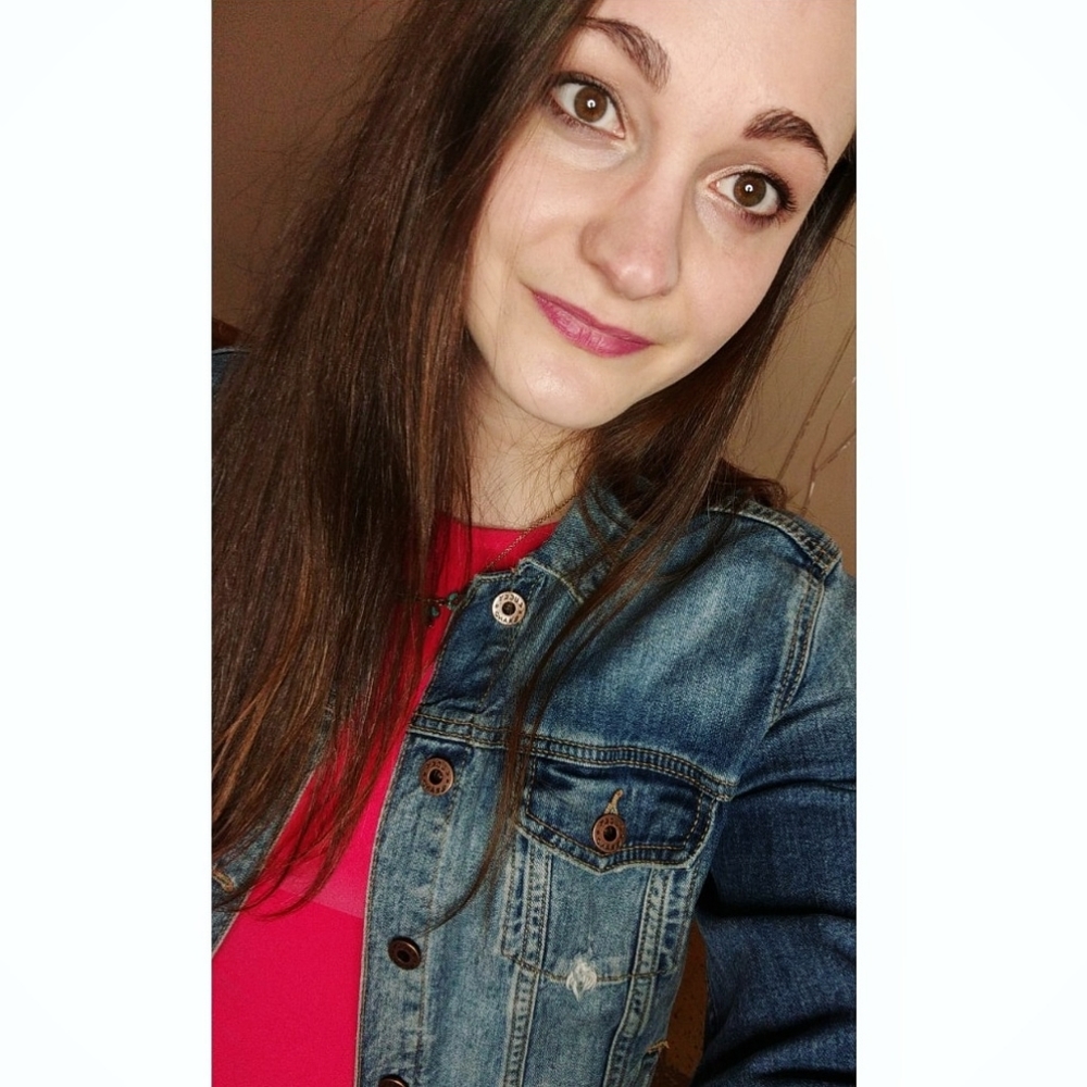 Meet your Posher, Brooke